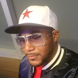 Meet your Posher, Charles